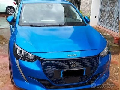 Usata Peugeot 208 Allure 100 kW (136 CV) 2021 Blu Utilitaria