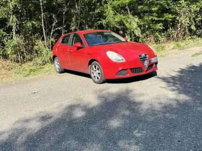 Usata Alfa Romeo Giulietta 120 CV (88 kW) 2011 Utilitaria