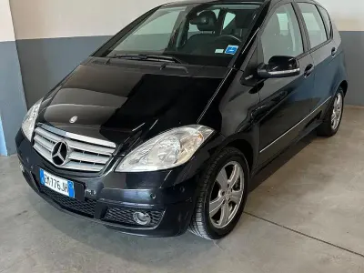 Usata Mercedes A160 Edition 95 CV (69 kW) 2012 Nero Utilitaria