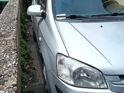 Usata Hyundai Getz 82 CV (60 kW) 2005 Grigio Utilitaria