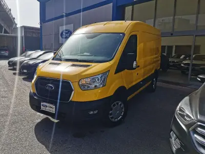 Usata Ford Transit Trend 131 CV (96 kW) 2021 Giallo Furgone