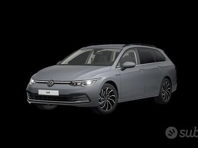 Usata VW Golf VIII Style 116 CV (85 kW) 2022 Grigio Station wagon