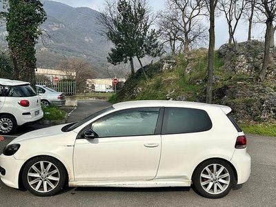 Usata VW Golf VII R-line 122 CV (89 kW) 2012 Bianco Berlina