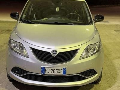 Usata Lancia Ypsilon 95 CV (69 kW) 2017 Utilitaria