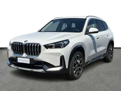 Nuova BMW X1 xLine 150 CV (110 kW) 2026 Alpin white pastello SUV