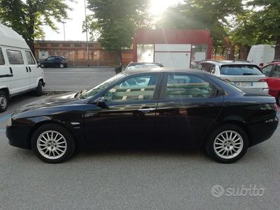 Alfa Romeo 156