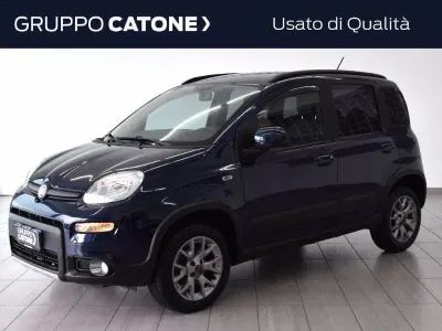 Usata Fiat Panda 4x4 S 95 CV (69 kW) 2017 Blu Utilitaria