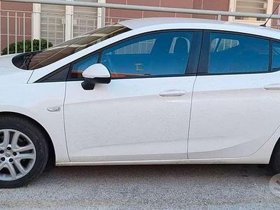 Usata Opel Astra 60 CV (44 kW) 2016 Bianco