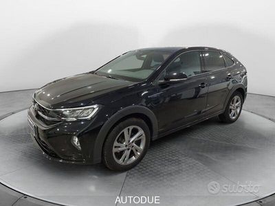 usata VW Taigo 1.0 TSI 110 CV DSG R-Line del 2022 usata a Salerno