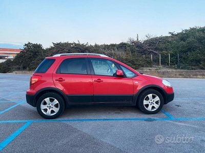 Usata Fiat Sedici 120 CV (88 kW) 2007 Rosso SUV