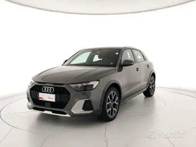 Usata Audi A1 Admired 110 CV (80 kW) 2022 Grigio SUV