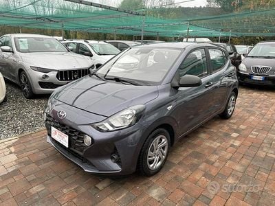 Usata Hyundai i10 Prime 67 CV (49 kW) 2022 Grigio Utilitaria