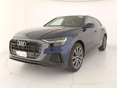 Usata Audi Q8 Comfort 286 CV (210 kW) 2023 Blu navarra metallizzato SUV