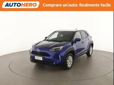 Usata Toyota Yaris Cross Business Edition 92 CV (67 kW) 2023 Blu/azzurro SUV