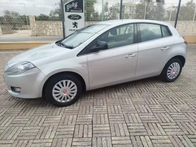 Usata Fiat Bravo Street 120 CV (88 kW) 2013 Grigio Utilitaria
