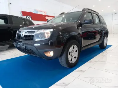 Usata Dacia Duster Ambiance 105 CV (77 kW) 2010 Nero SUV