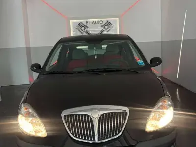 Usata Lancia Ypsilon 69 CV (50 kW) 2006 Pastello Utilitaria