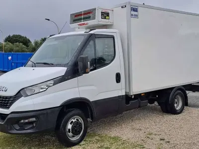Usata Iveco Daily 160 CV (117 kW) 2020 Bianco Furgone