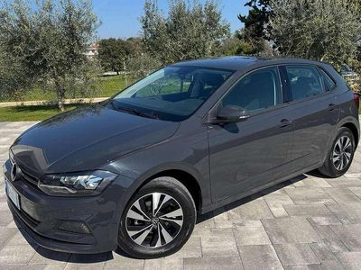 Usata VW Polo Comfortline 80 CV (58 kW) 2021 Grigio Utilitaria