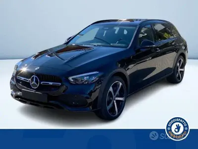 Nouă Mercedes C220 2026 Negru Break