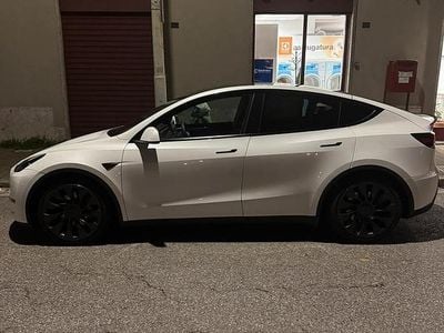 Usata Tesla Model Y Performance 392 kW (534 CV) 2023 Bianco SUV