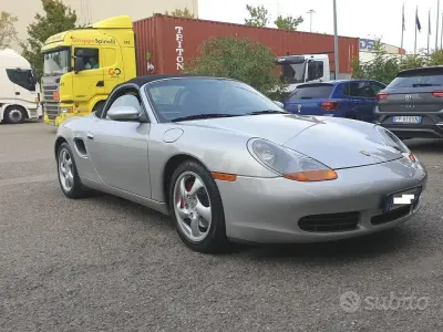 Usata Porsche Boxster 252 CV (185 kW) 2000 Grigio Cabrio