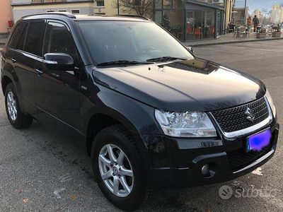 Usata Suzuki Grand Vitara 130 CV (95 kW) 2010 Nero SUV