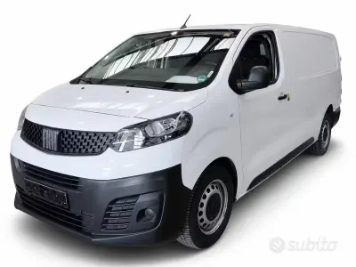 Begagnad Fiat Scudo 144 HK (105 kW) 2023 Vit Van