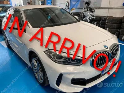 Usata BMW 116 M Sport 116 CV (85 kW) 2022 Bianco Utilitaria