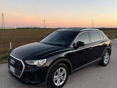 Usata Audi Q3 Advanced 150 CV (110 kW) 2019 Nero SUV