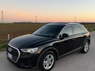 Usata Audi Q3 Business 150 CV (110 kW) 2019 Nero SUV