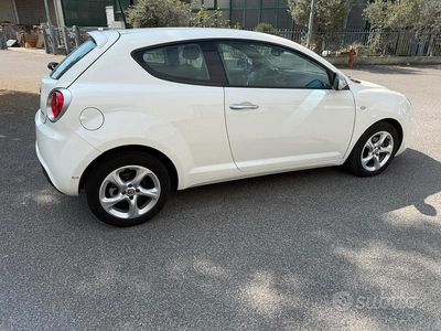Second-hand Alfa Romeo MiTo 90 CP (66 kW) 2017 Alb Hatchback