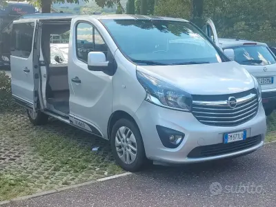 Usata Opel Vivaro Sport 145 CV (106 kW) 2018 Monovolume