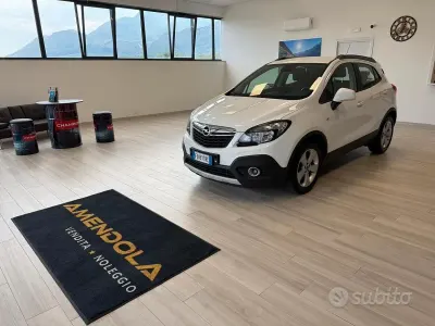 Usata Opel Mokka Cosmo 116 CV (85 kW) 2016 Bianco SUV