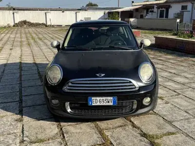 Usata Mini One D