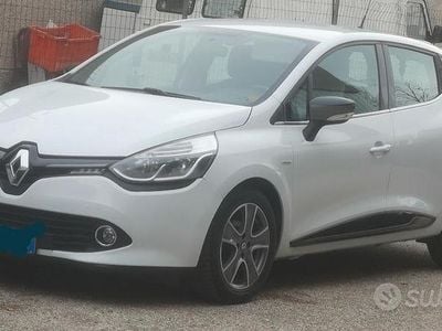 Usata Renault Clio IV 90 CV (66 kW) 2014 Bianco Berlina