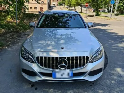 Usata Mercedes C200 Business 136 CV (100 kW) 2017 Argento Station wagon