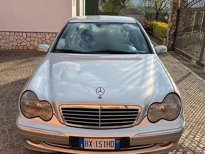 Occasion Mercedes C220 143 ch (105 kW) 2001 Gris Berline