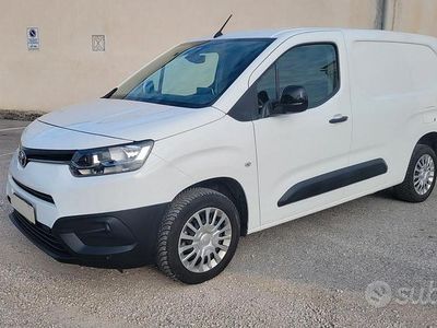 Bianco Usata 2021 Toyota Proace City City Monovolume | 14.500 €
