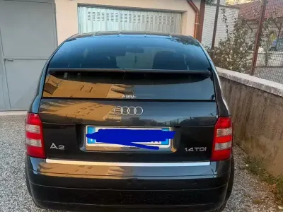 Usata Audi A2 75 CV (55 kW) 2005 Nero Utilitaria