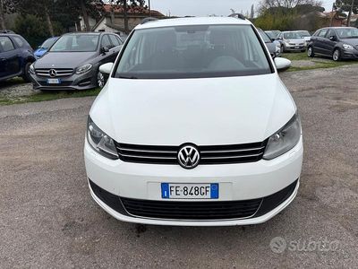 Usata VW Touran Highline 149 CV (109 kW) 2013 Bianco Monovolume