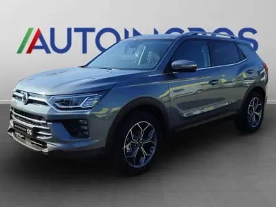 Nuova KGM Korando 163 CV (119 kW) 2025 Platinum gray SUV
