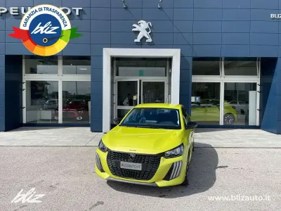 Usata Peugeot 208 Active 101 CV (74 kW) 2024 Giallo Utilitaria