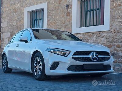 Usata Mercedes A180 Executive 115 CV (84 kW) 2021 Bianco Berlina