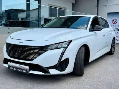 Usata Peugeot 308 Allure 131 CV (96 kW) 2023 Bianco Berlina