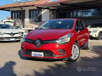 Usata Renault Clio IV Life 90 CV (66 kW) 2019 Rosso Berlina