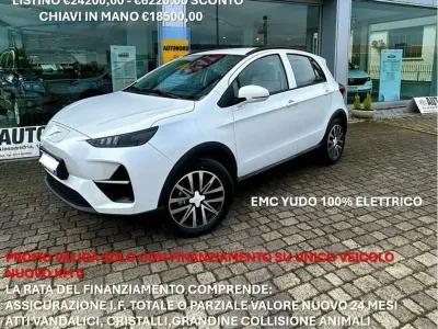 Nuova EMC Yudo 30 kW (41 CV) 2025 Bianco SUV