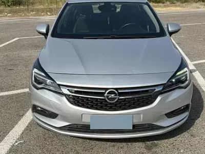Usata Opel Astra 136 CV (100 kW) 2016 Grigio Berlina