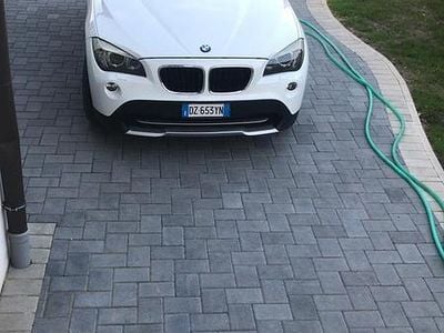 Usata BMW X1 177 CV (130 kW) 2009 Bianco SUV