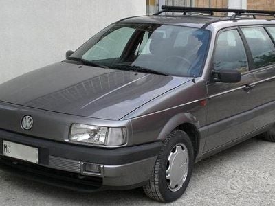 Usata VW Passat 110 CV (80 kW) 1989 Grigio Station wagon